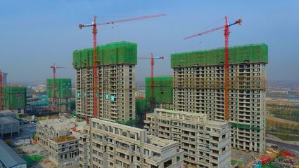 山西路橋丹河新城房地產開發(fā)丹河藍灣項目陸續(xù)封頂